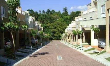 CONDOMÍNIO BOULEVARD GRANJA VIANA - Casa à venda em Cotia/SP na Granja Viana no Condomínio Boulevard Granja Vianna
