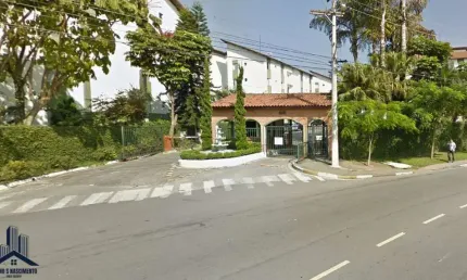 Condomínio Residencial Altos da Raposo - Apartamento para locação no 2º andar em Cotia/SP na Granja Viana  no Condomínio Residencial Altos da Raposo 70m²
