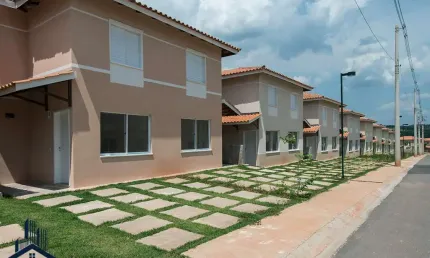 Condomínio Bosques Da Vila - Casa à venda em Cotia/SP no Jardim Petrópolis no Condomínio Bosques da Vila 100m²
