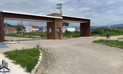Portal dos Pássaros Caraguatatuba - Terreno à venda em Caraguatatuba/SP no Travessão no condomínio Portal dos Pássaros com 150m² , sendo 6x25 metros