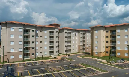 Condomínio Bosques Da Vila - Apartamento à venda em Cotia/SP no Jardim Petrópolis no Condomínio Bosques da Vila com 74m²