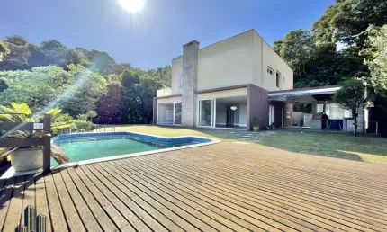Cond. Pousada dos Bandeirantes - Casa Alto Padrão para locação no Condomínio Pousada dos Bandeirantes - Moderna, 4 suítes, gourmet, piscina e vista panorâmica!