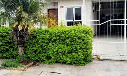 Casa com 2 quartos à venda na Rua Érico Veríssimo, 422, Jardim dos Lagos, Guaíba por R$ 425.000