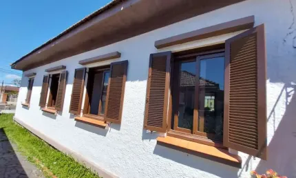 Casa com 4 quartos à venda na Avenida Sete de Setembro, 541, Centro, Guaíba por R$ 660.000