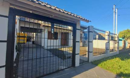 Casa com 2 quartos à venda na Rua Anita Garibaldi, 201, Jardim dos Lagos, Guaíba por R$ 600.000
