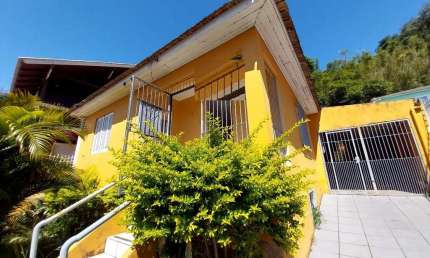 Casa com 2 quartos à venda na Rua Aladim de Araújo Pinto, 77, Centro, Guaíba por R$ 360.000