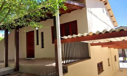 Casa com 3 quartos à venda na Avenida Alegria, 85, Alegria, Guaíba por R$ 549.000