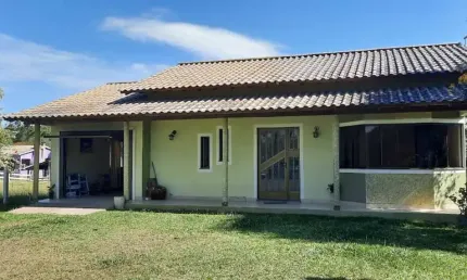 Chácara / sítio com 3 quartos à venda na Douradilho, 10, Douradilho, Barra do Ribeiro por R$ 350.000