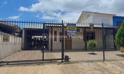 Casa com 3 quartos à venda na Rua Anita Garibaldi, 331, Jardim dos Lagos, Guaíba por R$ 424.000