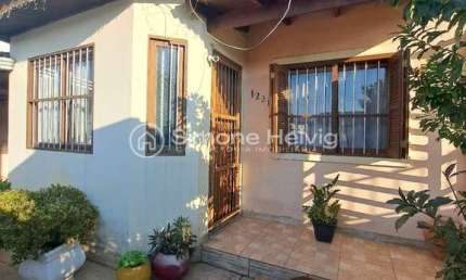 Casa com 3 quartos à venda na Rua Noel Guarani, 1221, Jardim dos Lagos, Guaíba por R$ 720.000