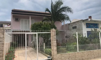 Casa com 3 quartos à venda na Aparício Castro, 69, Morada da Colina, Guaíba por R$ 850.000