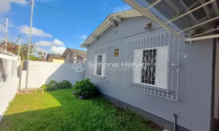 Casa com 3 quartos à venda na Waltornilo Hagel Maciel, 776, Morada da Colina, Guaíba por R$ 480.000