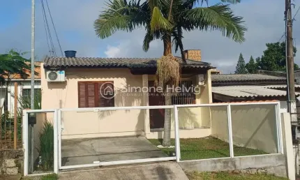 Casa com 2 quartos à venda na Sérgio Luis Coutinho Garcia, 799, Morada da Colina, Guaíba por R$ 279.000