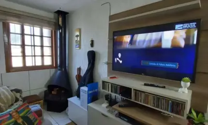 Casa com 2 quartos à venda na rua Vereador Valdir Rodrigues Soares, 4, Jardim Santa Rita, Guaíba por R$ 200.000