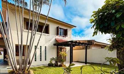 Casa com 4 quartos à venda na Rua Professor Manoel Barbosa, 223, Centro, Guaíba por R$ 1.100.000