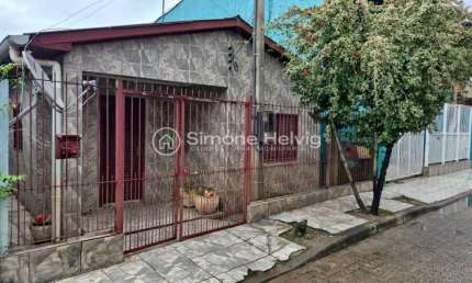 Casa com 2 quartos à venda na 25 de Outubro, 170, Sarandi, Porto Alegre por R$ 200.000