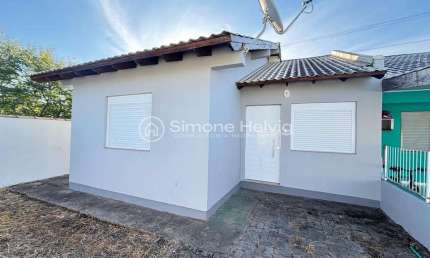 Casa em condomínio fechado com 3 quartos à venda na Rua Manoel Sebastião Gomes Filho, 1432, Flórida, Guaíba por R$ 240.000