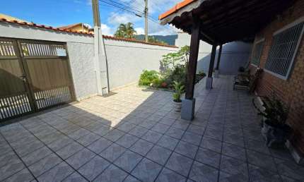 Casa com 3 quartos, Flórida, Praia Grande - R$ 1 mi, Cod: 3306