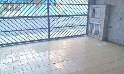 Casa com 2 quartos para alugar na Rua Francisco Pettinati, 165, Tupi, Praia Grande