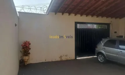 Casa para Venda em Ribeirão Preto, Residencial Parque dos Servidores, 2 dormitórios, 1 banheiro, 2 vagas