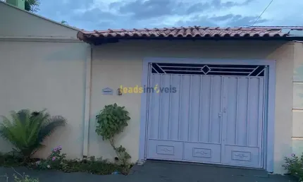 Casa para Venda em Ribeirão Preto, Residencial Parque dos Servidores, 3 dormitórios, 1 banheiro, 3 vagas