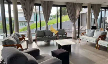 Casa em condomínio fechado com 5 quartos à venda no Bairro Itapema, Itatiba 