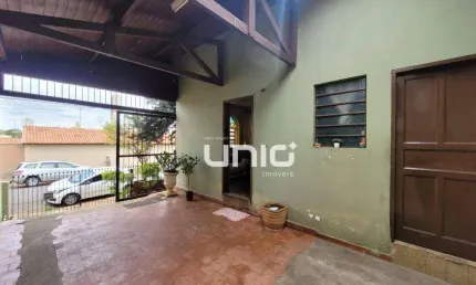 Casa a venda no Bairro Higienópolis - Piracicaba/SP  com 215m² de terreno  e 105,10m² de área construída, sendo 3 dormitórios