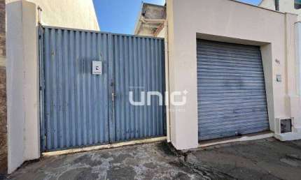 Salão para alugar no bairro Centro, em Piracicaba/SP.