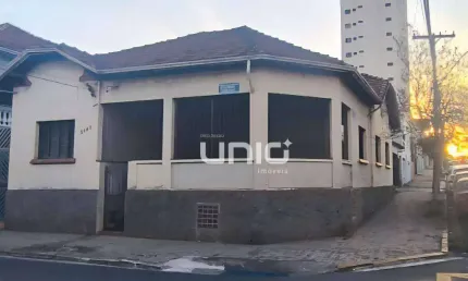 Casa com 3 quartos à venda na Rua Benjamin Constant, 2140, Centro, Piracicaba