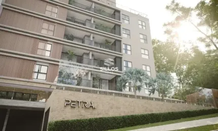 Apartamento decorado com 3 quartos à venda no Cristo Rei em Curitiba