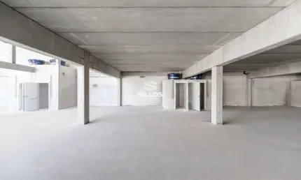 Loja 05 com 81,26 m² para alugar em Afonso Pena em São José dos Pinhais/PR