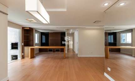 Apartamento semimobiliado com 2 quartos à venda no Ecoville em Curitiba