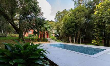 Casa à venda com 3 quartos no Jardim Amélia em Pinhais/PR