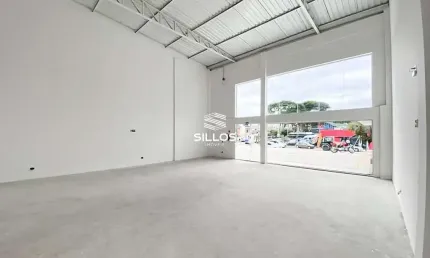 Loja 02 para alugar com 121 m² no Bacacheri em Curitiba