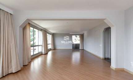 Apartamento para alugar com 4 quartos no Cabral em Curitiba