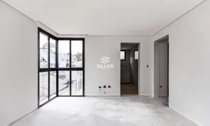 Sobrado triplex à venda com 3 quartos no Boa Vista em Curitiba