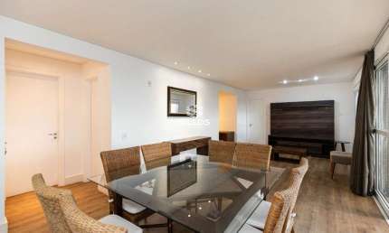 Apartamento com 2 suites para alugar no Cristo Rei em Curitiba