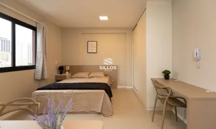 Studio com 1 suíte para alugar no Centro de Curitiba