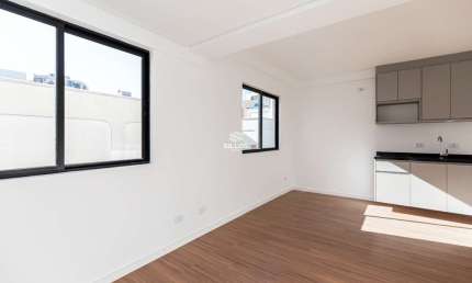Studio novo com 1 quarto para alugar no Bigorrilho em Curitiba