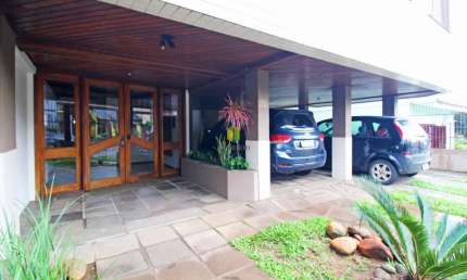 Apartamento com 01 dormitório,01 vaga no bairro Jardim Itu