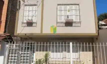 Apartamento JK térreo com 2 pátios na Avenida Viena- Bairro São Geraldo