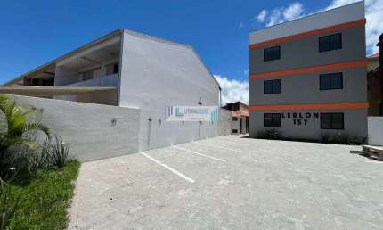 Apartamentos novos na quadra do mar/ 2 e 3 dormitórios - a partir de 415.800,00