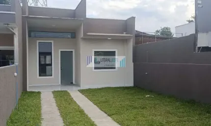Residência nova com excelente acabamento - 3 dormitórios sendo uma suíte/quintal
