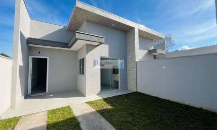 Residência com excelente acabamento - Contendo 3 dormitórios sendo uma suíte.
