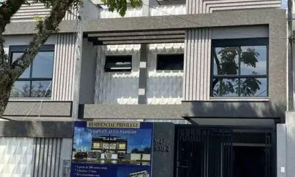 Sobrado com 3 quartos  à venda, 139.00 m2 por R$980000.00  - Jardim Das Americas - Curitiba/PR