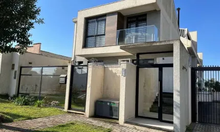 Sobrado com 4 quartos  à venda, 202.82 m2 por R$1200000.00  - Boqueirao - Curitiba/PR