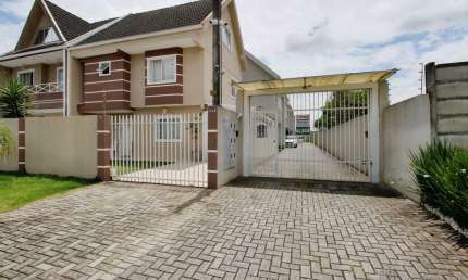 Sobrado com 3 quartos  para alugar, 112.18 m2 por R$3800.00  - Boqueirao - Curitiba/PR