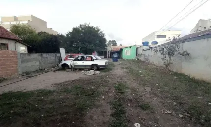 Terreno à venda, 385.00 m2 por R$598000.00  - Parolin - Curitiba/PR