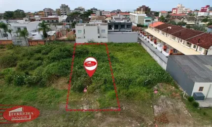 Terreno à venda na Rua Rodrigues Alves, Brejatuba, Guaratuba