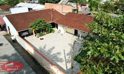Casa com 5 quartos à venda na Rua Moisés Henrique De Carvalho, Vila Esperança, Guaratuba
